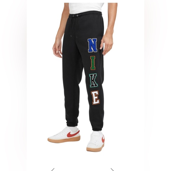 New Nike Sweatpants - Picture 1 of 2